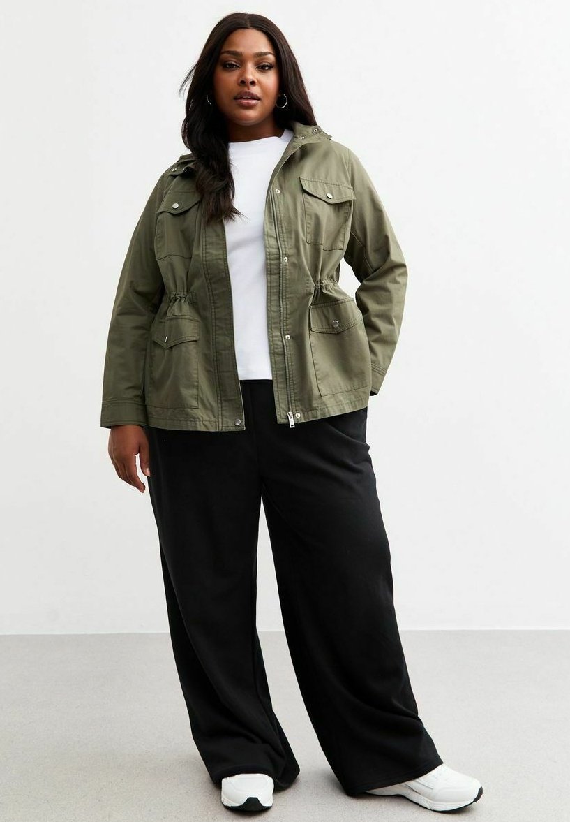 chaqueta-verde-mujer-848yli-1.jpg